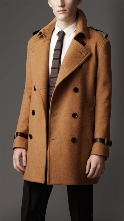 burberry male coat|burberry cashmere trench coat men's.